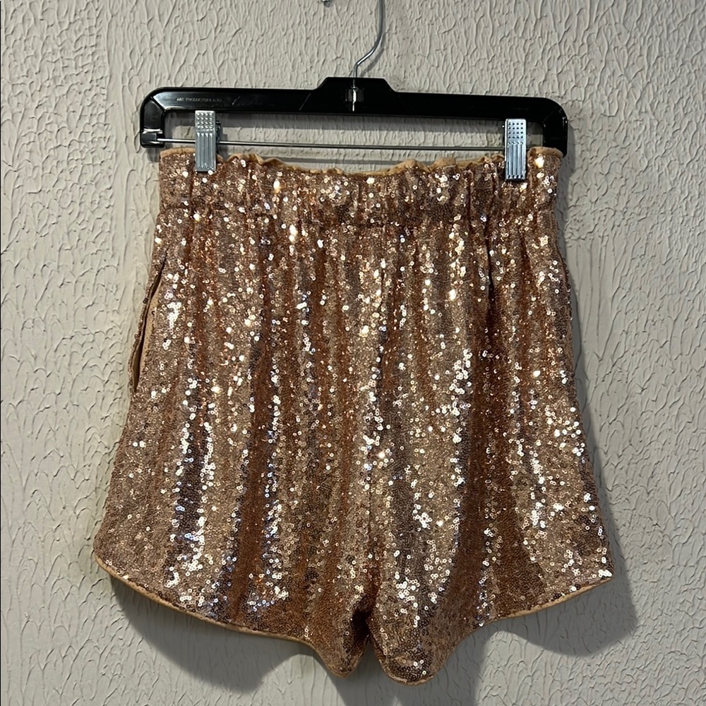 Sequin Champagne color Women's pull on high waisted Shorts size medium - Picture 8 of 10